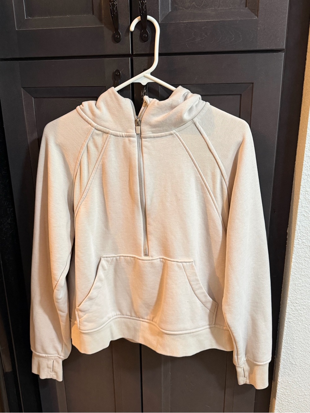 Danskin Women’s Cream 1/2 Zip Hoodie Sweatshirt Thumbholes Size M